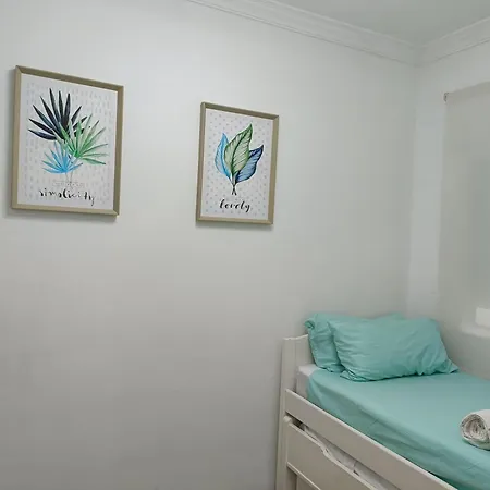 Familiar Apartment *